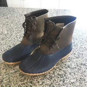 Navy blue duck boots - excellent condition!